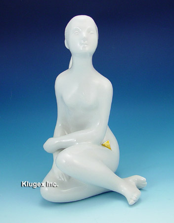 Royal Dux Art Deco Figurine