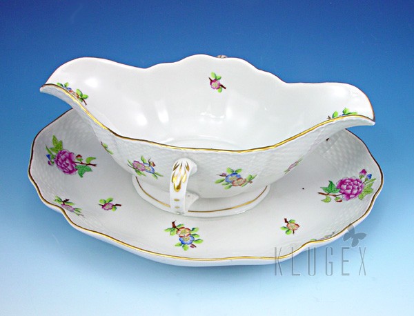 Vintage Herend Eton Gravy Boat W Fixed Stand